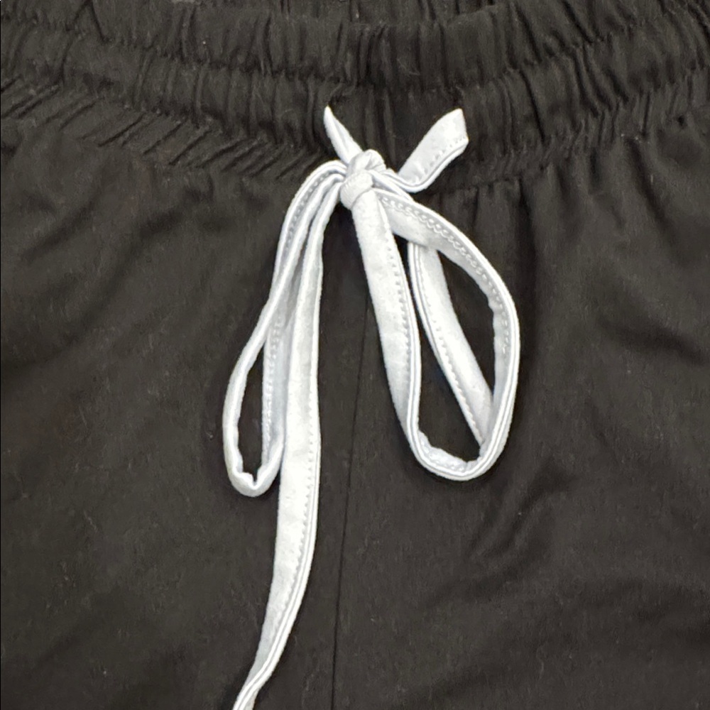 Love Streak Black Drawstring Shorts with White Trim Size Large - Picture 2 of 4